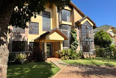 5 Bed House with En Suite in Karen - 4