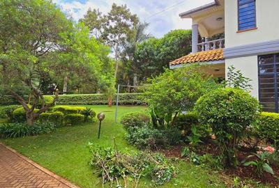 4 Bed House with En Suite at Nyari