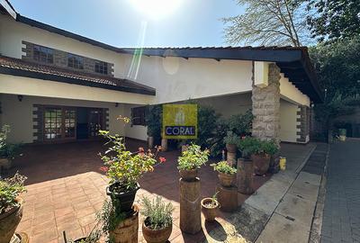 3 Bed Apartment in Nyari