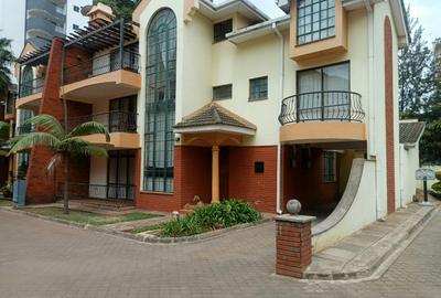 4 Bed House with En Suite in Kileleshwa