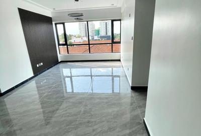 2 Bed Apartment with En Suite in Lavington