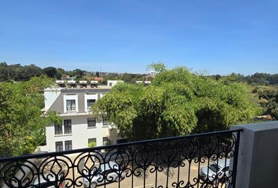 Serviced 2 Bed Apartment with En Suite in Kitisuru - 4