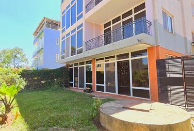 5 Bed Townhouse with En Suite at Lavington