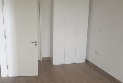 2 Bed Apartment with En Suite in Westlands Area - 3