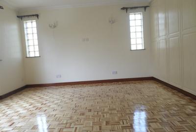 3 Bed Apartment with En Suite at Kilimani