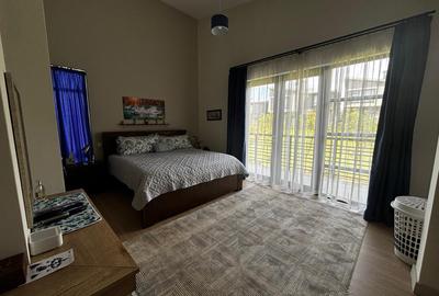 4 Bed Villa with En Suite at Redhill