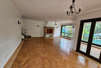 4 Bed Townhouse with En Suite in Kyuna - 4