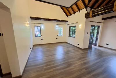 5 Bed Townhouse with En Suite at Off Othaya Road