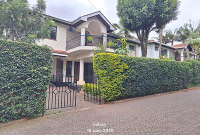 4 Bed Townhouse with En Suite at Westlands