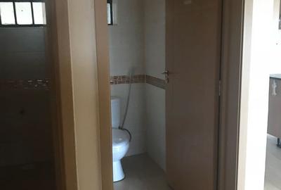 2 Bed Apartment with En Suite in Uthiru