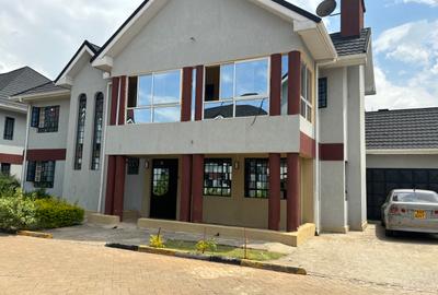 4 Bed Villa with En Suite in Garden Estate