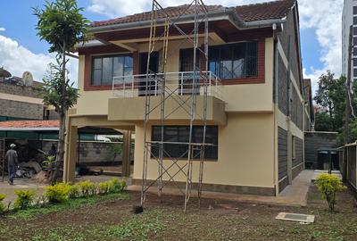 5 Bed Townhouse with En Suite at Lavington Green - 4