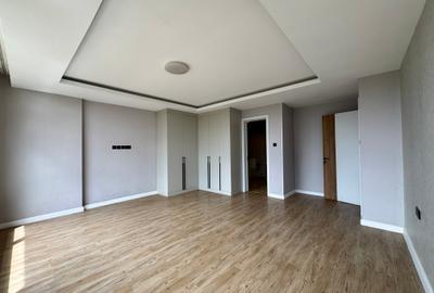 Serviced 2 Bed Apartment with En Suite in Westlands Area - 3