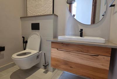 4 Bed Apartment with En Suite in Loresho - 4