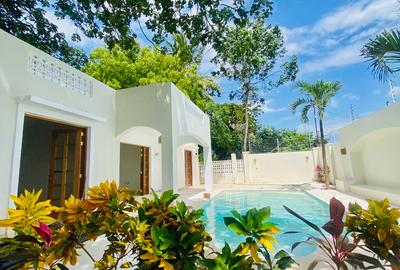 3 Bed Villa with En Suite at Diani Beach.