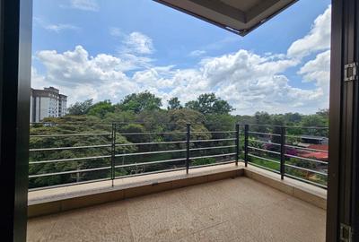 Serviced 2 Bed Apartment with En Suite in Riverside - 3