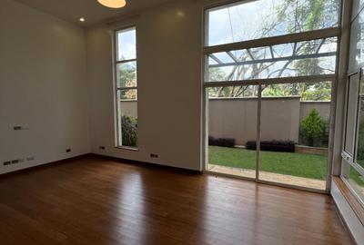 4 Bed Townhouse with En Suite in Lavington - 4