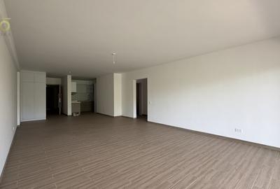 3 Bed Apartment with En Suite in Kileleshwa