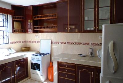 4 Bed Apartment with En Suite in Westlands Area