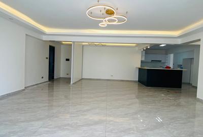 4 Bed Apartment with En Suite at Oledume Road