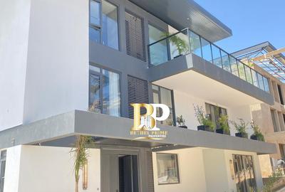 5 Bed Villa with En Suite in Lavington - 2