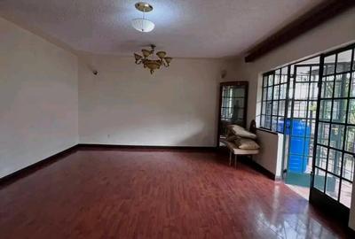 4 Bed Townhouse with En Suite at Kileleshwa - 4
