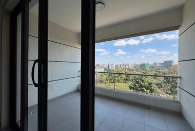 Serviced 3 Bed Apartment with En Suite in Riverside - 3