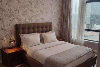 Serviced 3 Bed Apartment with En Suite at Brookside - 4