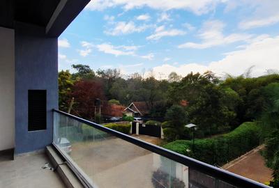 4 Bed Apartment with En Suite in Spring Valley - 3