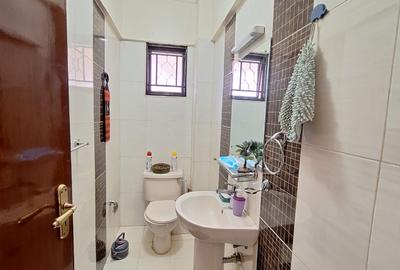 3 Bed Apartment with En Suite at Yaya Center