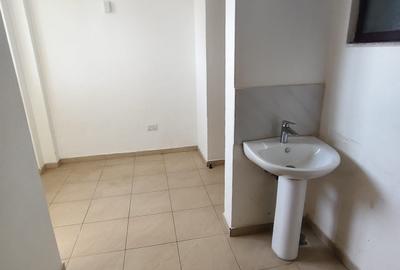 3 Bed Apartment with En Suite in Kileleshwa - 2