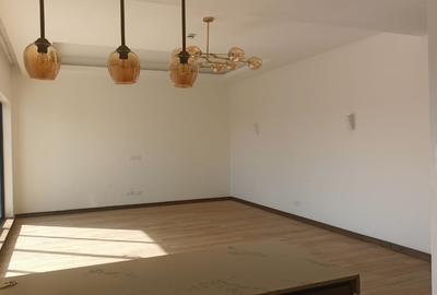 2 Bed Apartment with En Suite in Gigiri