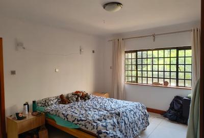 Furnished 1 Bed Apartment with En Suite at Ruaka Road