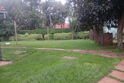 0.8 ac Land at Lavington