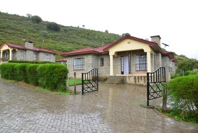 3 Bed Townhouse with En Suite at Naivasha