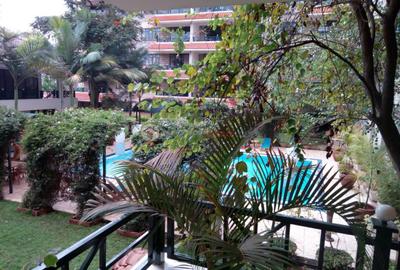Serviced 1 Bed Apartment with Swimming Pool in Rhapta Road - 2