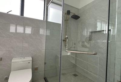 4 Bed Apartment with En Suite in Lavington