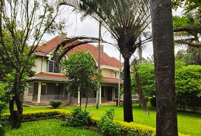 5 Bed House with En Suite at Runda - 2