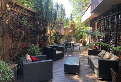 5 Bed Townhouse with En Suite at Lavi - 4