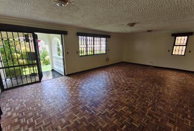 4 Bed Townhouse with En Suite at Lavington Green - 4