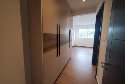 5 Bed Apartment with En Suite in General Mathenge - 4