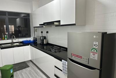 Serviced 2 Bed Apartment with Swimming Pool in Kilimani - 4