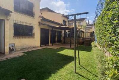 4 Bed Townhouse with En Suite at Kileleshwa