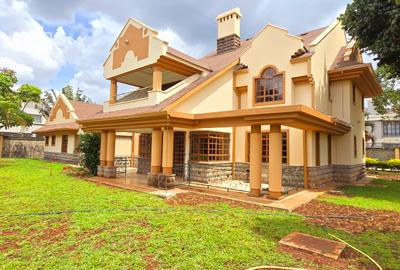 5 Bed House with En Suite at Eliud Mathu