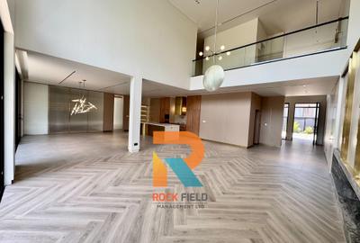 5 Bed Villa with En Suite in Kitisuru