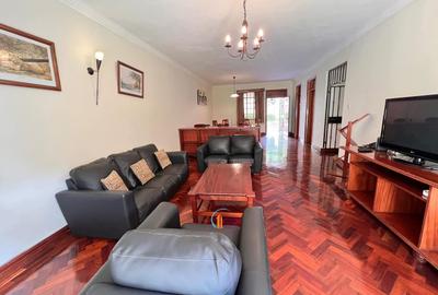 Serviced 3 Bed Apartment with En Suite in Westlands Area - 4