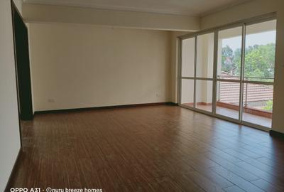 3 Bed Apartment with En Suite in Brookside - 2