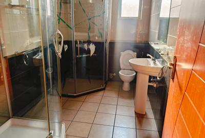 3 Bed Apartment with En Suite at Parklands