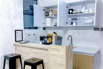 Serviced 1 Bed Apartment with Gym at Wood Avenue