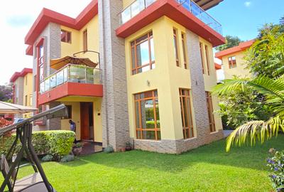 5 Bed Townhouse with En Suite at Convent Drive - 4